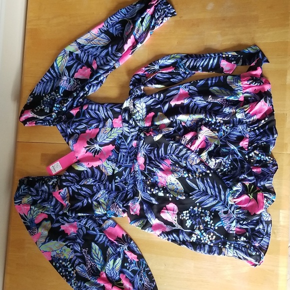 Lilly Pulitzer Lila Dress Long Sleeve Dress in Onyx Earned Stripes - Picture 9 of 15